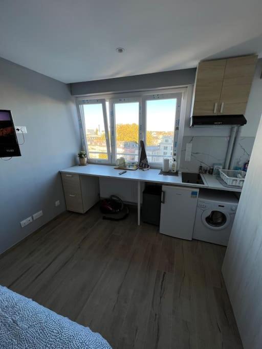 Apartamento Super Studio En Face De La Gare De Mulhouse Exterior foto